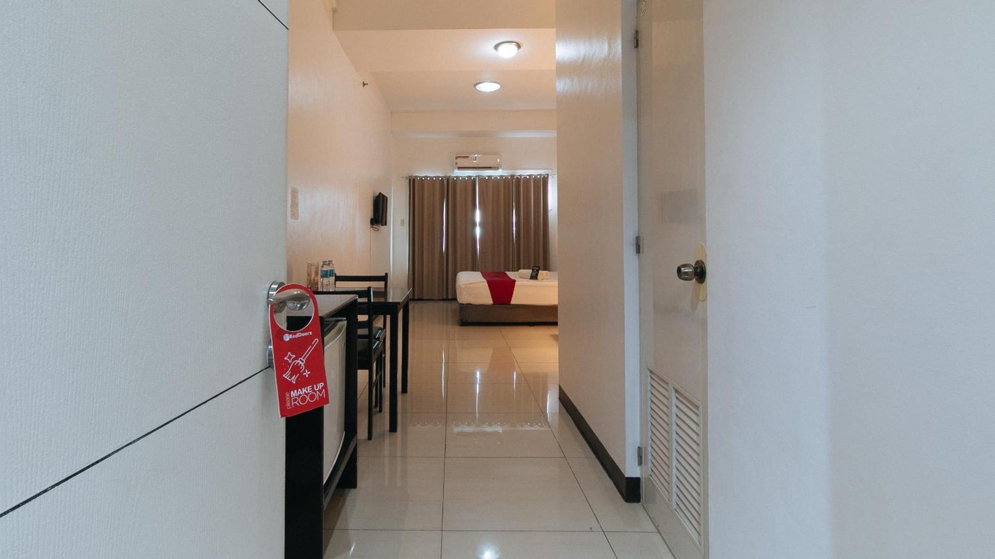 Reddoorz Plus At Banawe קואזון סיטי מראה חיצוני תמונה